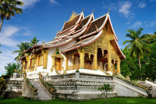 Luang Prabang stadstour en tempelbezoek