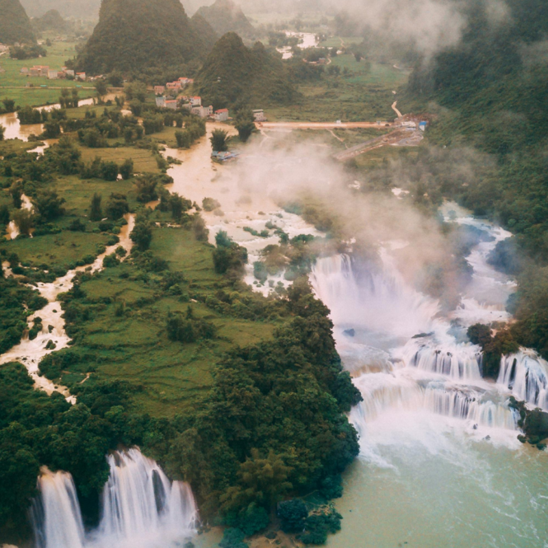 Vietnam - Ban Gioc Waterfalls